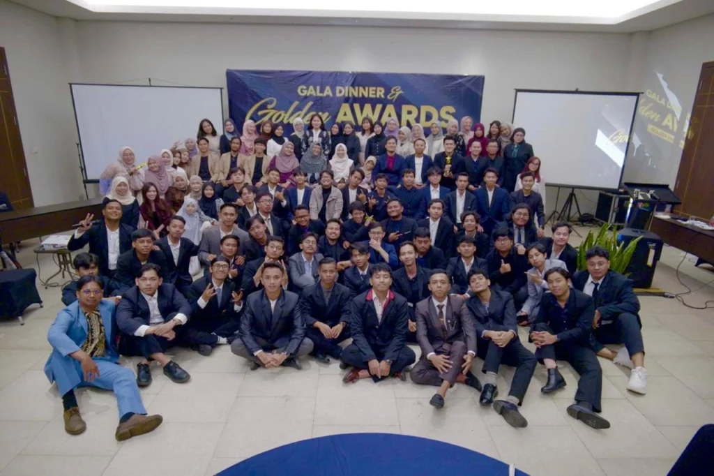 gathering golden english
